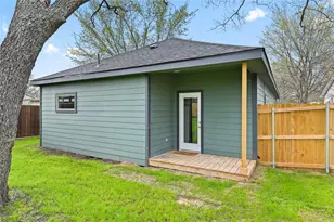618 Star St, Denison, TX 75020 - Photo 11
