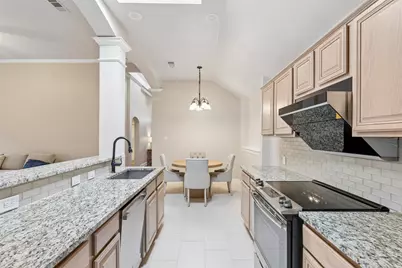8008 Springmoss Drive, Plano, TX 75025 - Photo 9