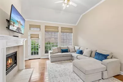 8008 Springmoss Drive, Plano, TX 75025 - Photo 5