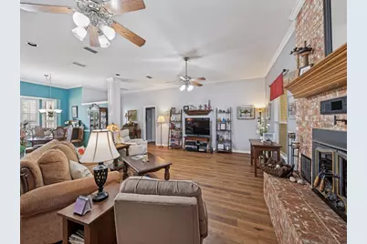 511 N Hardeman Circle, Justin, TX 76247 - Photo 3