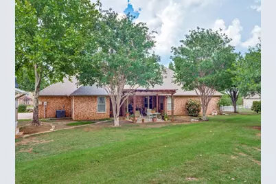 511 N Hardeman Circle, Justin, TX 76247 - Photo 21