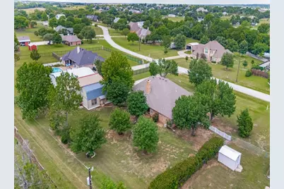 511 N Hardeman Circle, Justin, TX 76247 - Photo 27