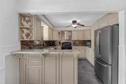 7609 Lake Highlands Drive, Fort Worth, TX 76179 - Photo 15