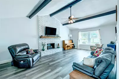 6901 Briardale Drive, North Richland Hills, TX 76182 - Photo 7