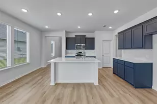 1233 Frio Dr, Springtown, TX 76082 - Photo 9
