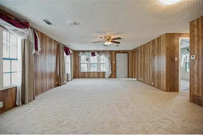 707 Cannon Drive, Euless, TX 76040 - Photo 5