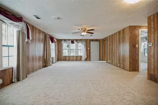 707 Cannon Dr, Euless, TX 76040 - Photo 5