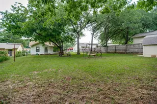 707 Cannon Dr, Euless, TX 76040 - Photo 23
