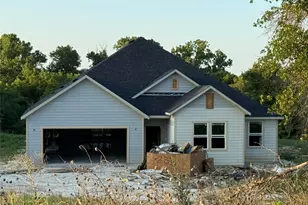 281 Zebrastone Way, Poolville, TX 76487 - Photo 1