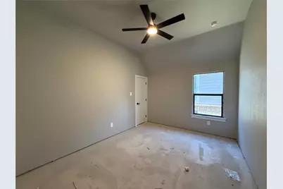 413 Smith Road, Springtown, TX 76082 - Photo 17