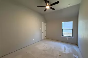 413 Smith Rd, Springtown, TX 76082 - Photo 17