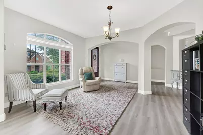 1701 Shadow Brook Trail, Garland, TX 75043 - Photo 5