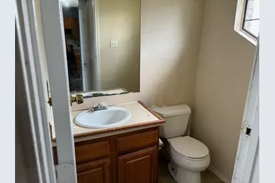 1366 Old Jamestown Court N, Dallas, TX 75217 - Photo 13