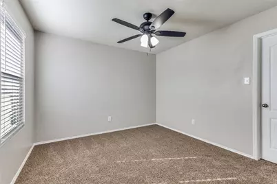 8453 Shallow Creek Drive, Fort Worth, TX 76179 - Photo 9