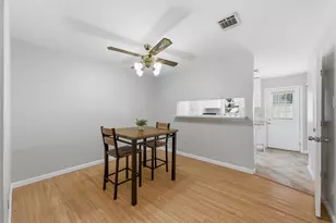 107 Churchill Ln, Euless, TX 76039 - Photo 11