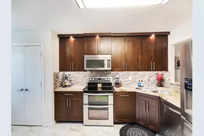 1043 Mustang Court, Little Elm, TX 75068 - Photo 7