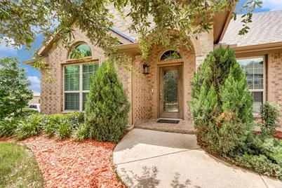 27 Oakridge Lane, Edgecliff Village, TX 76134 - Photo 1