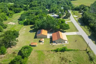 2627 Co Rd 722, McKinney, TX 75069 - Photo 9