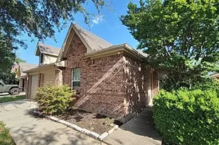 4876 Ambrosia Dr, Fort Worth, TX 76244 - Photo 3