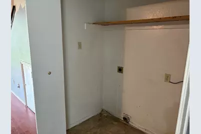 1366 Old Jamestown Court N, Dallas, TX 75217 - Photo 9