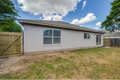700 Capricorn Street, Cedar Hill, TX 75104 - Photo 3