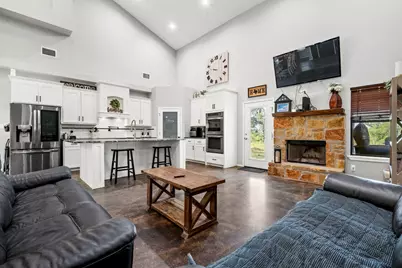 146 Julie Drive, Mineral Wells, TX 76067 - Photo 13