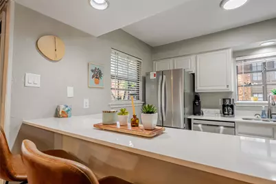 15221 Berry Trail #1201, Dallas, TX 75248 - Photo 3