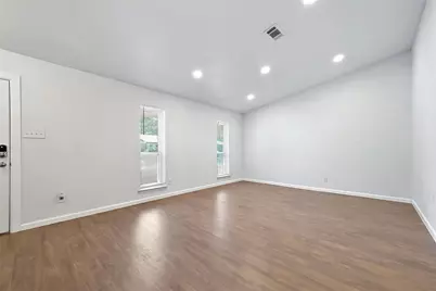 2615 Jewell Drive, Arlington, TX 76016 - Photo 3