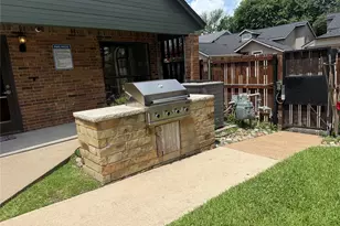 3025 Bryan St, Dallas, TX 75204 - Photo 31