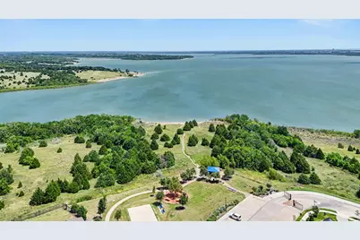 1824 Silvery Canoe Way, Wylie, TX 75098 - Photo 3