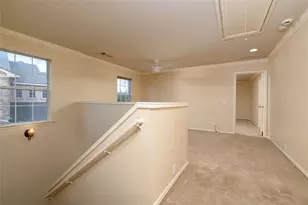 2722 Hyde Park Dr, Grand Prairie, TX 75050 - Photo 13