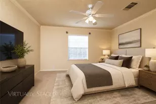2722 Hyde Park Dr, Grand Prairie, TX 75050 - Photo 25