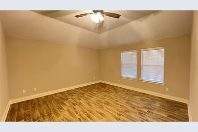 906 Tippit Lane, Greenville, TX 75402 - Photo 9