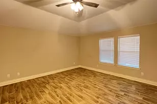 906 Tippit Ln, Greenville, TX 75402 - Photo 9