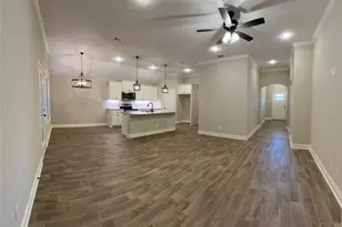906 Tippit Ln, Greenville, TX 75402 - Photo 3