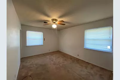 2110 Navajo Street, Denton, TX 76209 - Photo 13