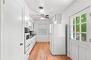 2110 Navajo St, Denton, TX 76209 - Photo 5