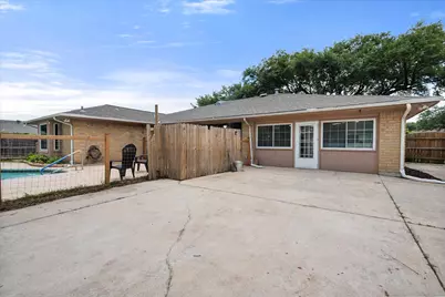 1307 S Westador Drive, Arlington, TX 76015 - Photo 37