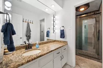 1307 S Westador Drive, Arlington, TX 76015 - Photo 23