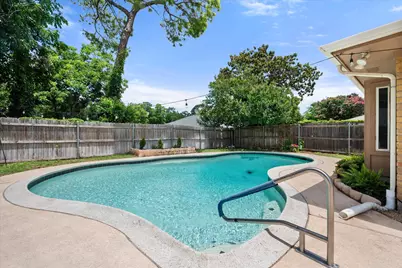 1307 S Westador Drive, Arlington, TX 76015 - Photo 35