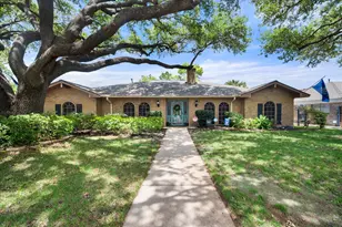 1307 S Westador Dr, Arlington, TX 76015 - Photo 1