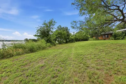3300 Sunrise Court, Granbury, TX 76048 - Photo 13