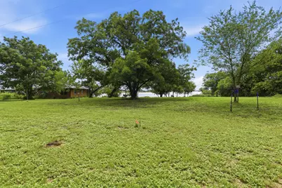 3300 Sunrise Court, Granbury, TX 76048 - Photo 17