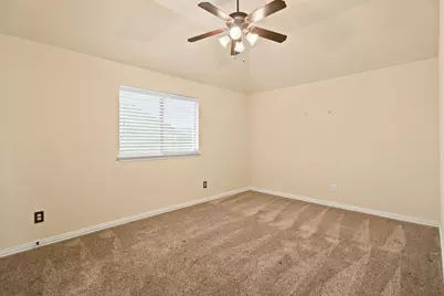 8013 Creek View Drive, North Richland Hills, TX 76180 - Photo 31