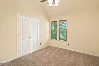 8013 Creek View Drive, North Richland Hills, TX 76180 - Photo 29