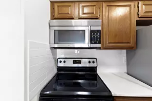 1204 Harwell Dr, Arlington, TX 76011 - Photo 9