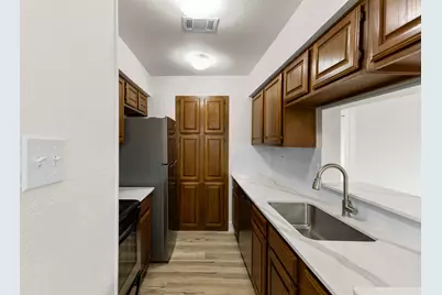 1204 Harwell Drive #2126, Arlington, TX 76011 - Photo 7