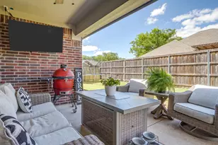 620 Marybeth Dr, Burleson, TX 76028 - Photo 33
