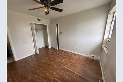 2533 Crestbrook Lane, Grand Prairie, TX 75052 - Photo 7