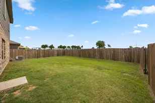 821 Clark Dr, Ferris, TX 75125 - Photo 17